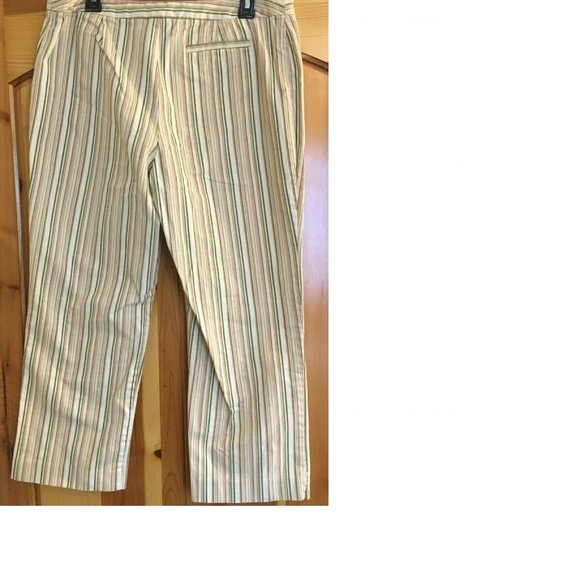 J. H. Collectibles Women's Size 14 Stretch Striped Capris Cropped Pants - Picture 5 of 7